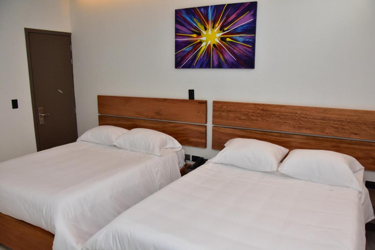 Hotel Valcon Santa Rosa de Cabal Buitenkant foto